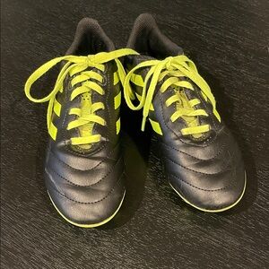Adidas Kids Black and Neon Green Sneakers